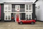 Mazda MX-5 Convertible Sport Tech 2020 года (UK)